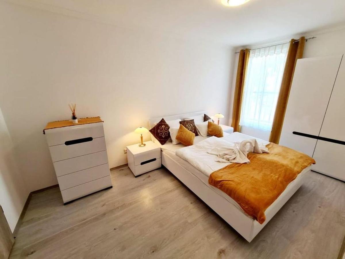Hungary Homes Residence Хевіз Екстер'єр фото